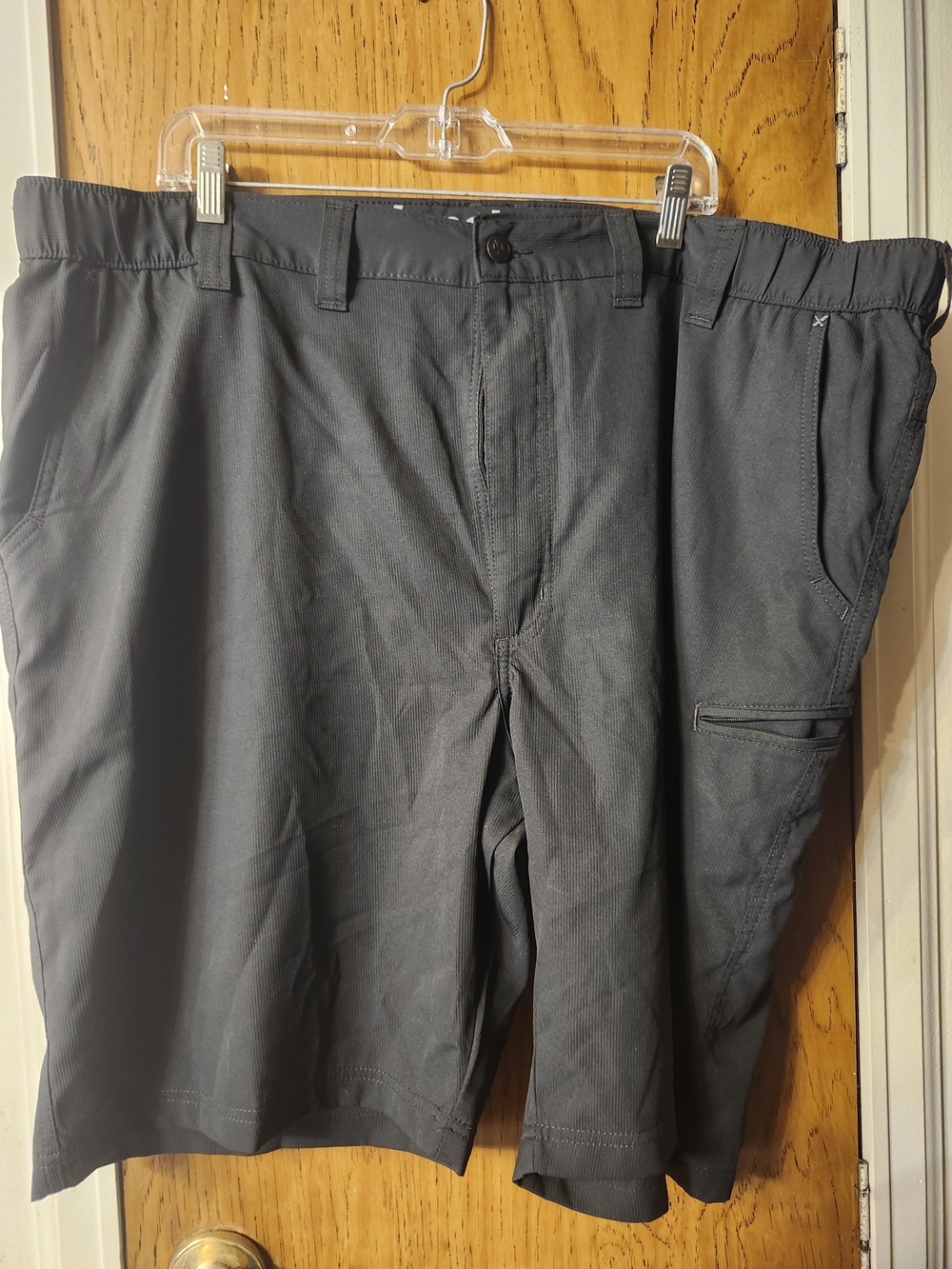 Wrangler Performance Utility Cargo Shorts Men's 46 DARK GRAY